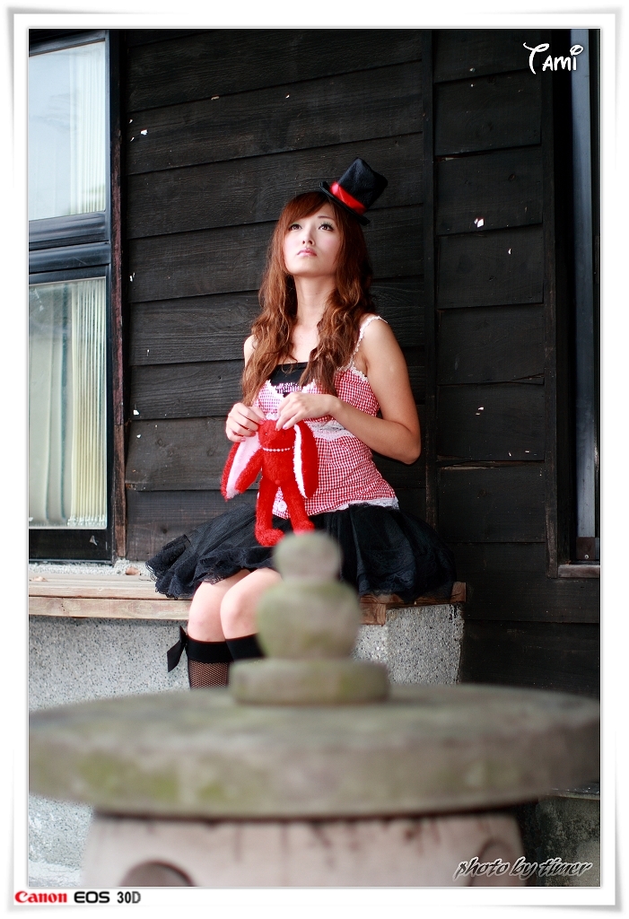 台湾清纯美女-Tami-兒童育樂中心外拍